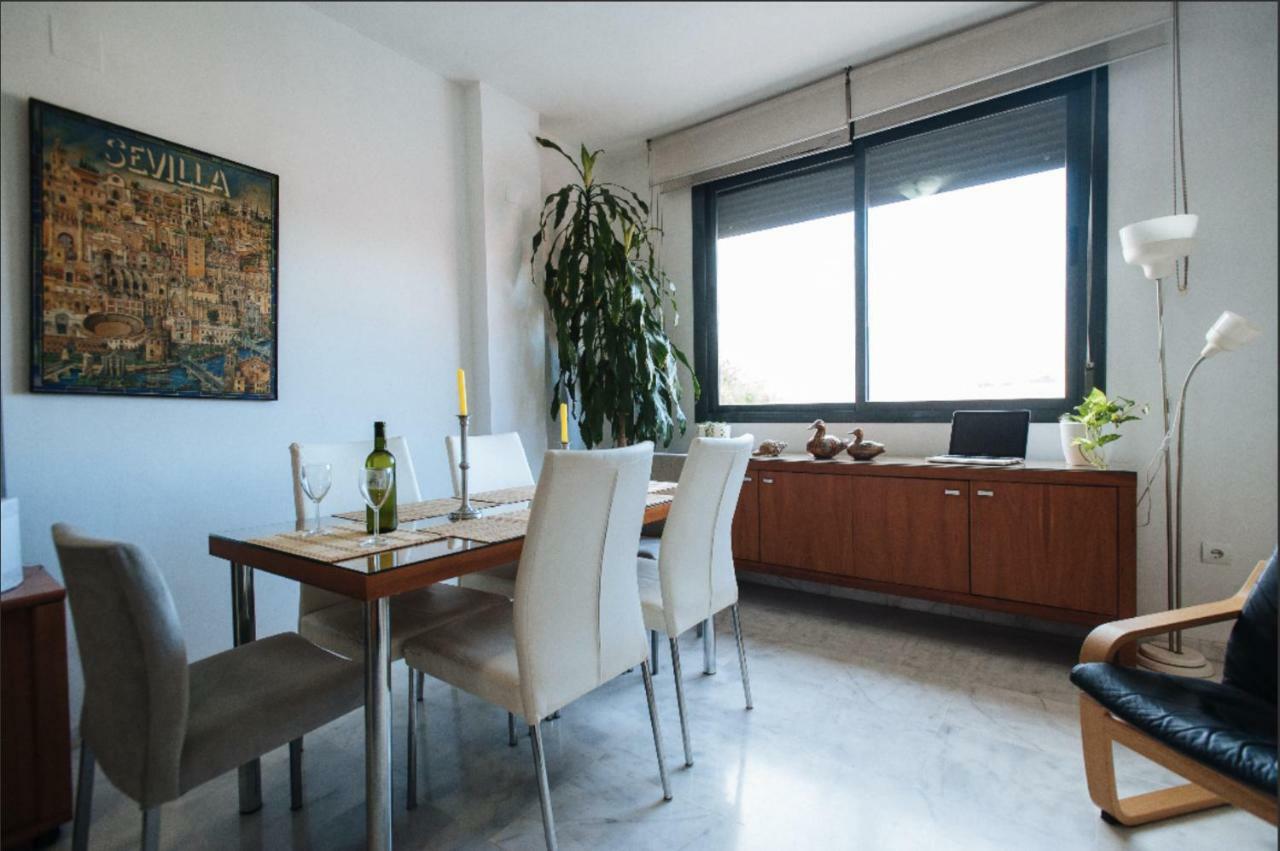 סביליה The Best Hostelito! Free Parking מראה חיצוני תמונה