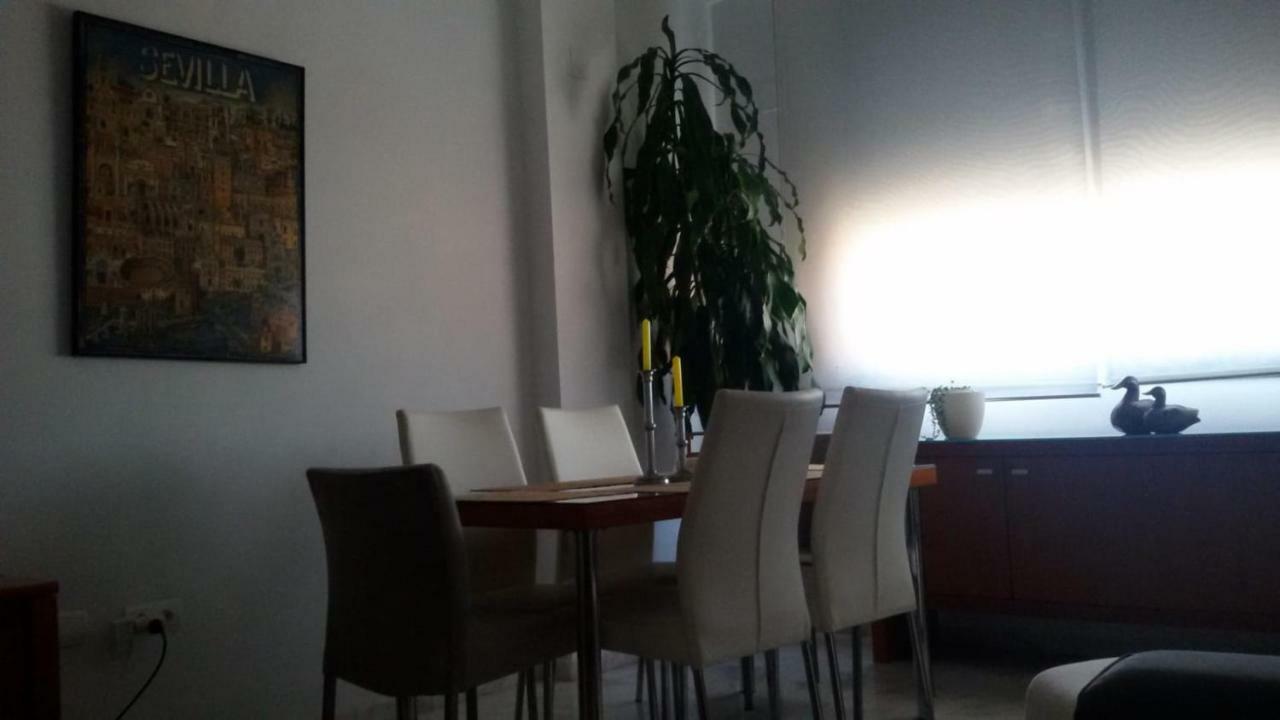 סביליה The Best Hostelito! Free Parking מראה חיצוני תמונה